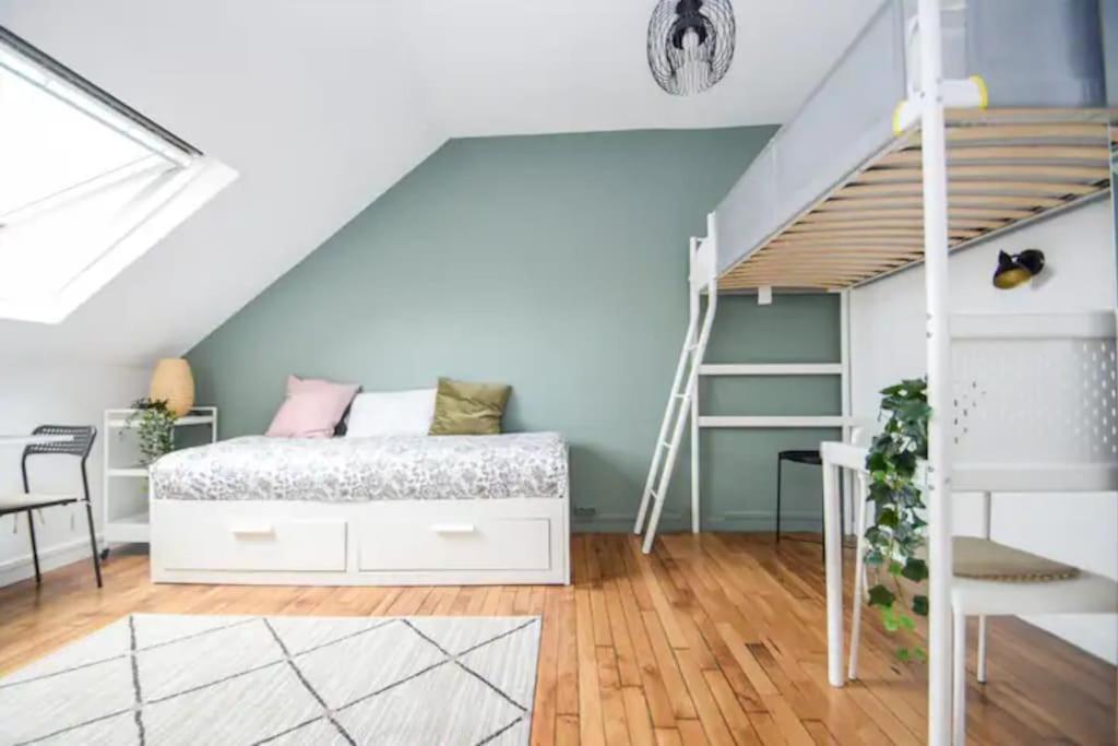 Disponible - Appartement Entier - 10Mn Rer B Aeroport Cdg - Paris Gare Du Nord, T11 Express, Le Bourget, Tout Equipe, Netflix Gratuit, 3 Personnes, 4Eme Etage, Escaliers, Parc Des Expositions, Parking Rue Gratuit Apres 19H Drancy Extérieur photo